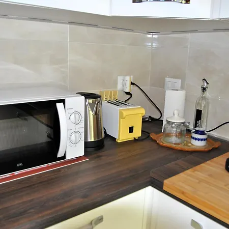 Casa Sofia Nel Centro Di Tatil Evi