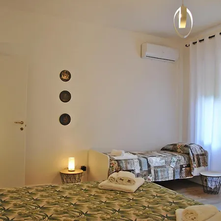 Casa Sofia Nel Centro Di Tatil Evi *
